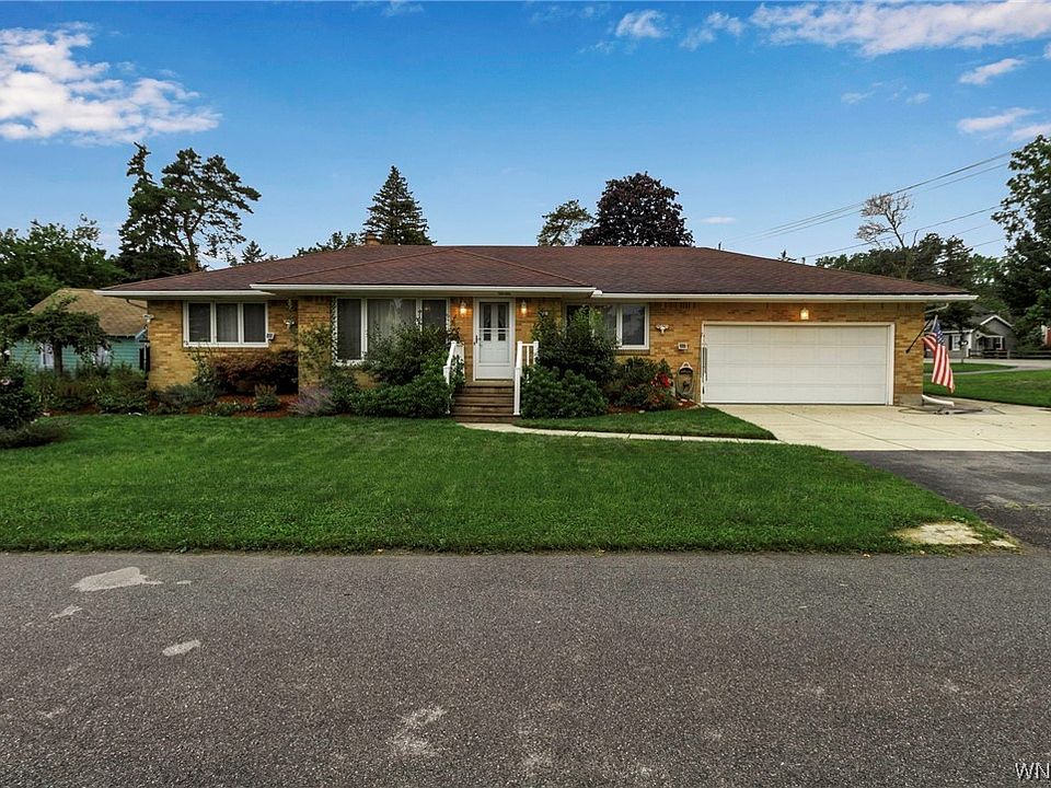 5241 Genesee St, Bowmansville, NY 14026 Zillow