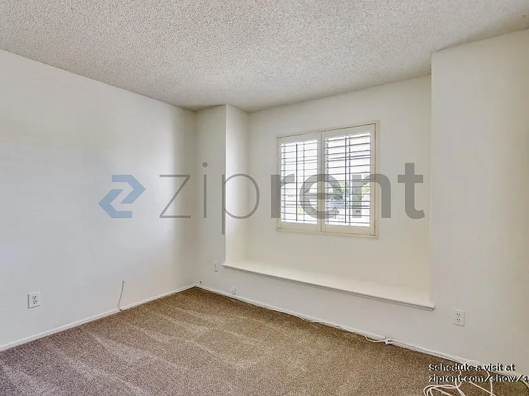 116 N Plymouth Way — Photo 18