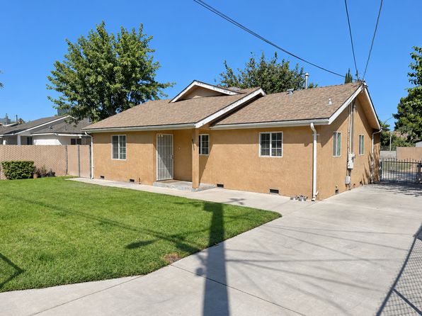 4435 E Clay Ave