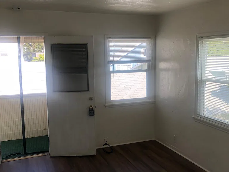 129 E Union Ave — Photo 7