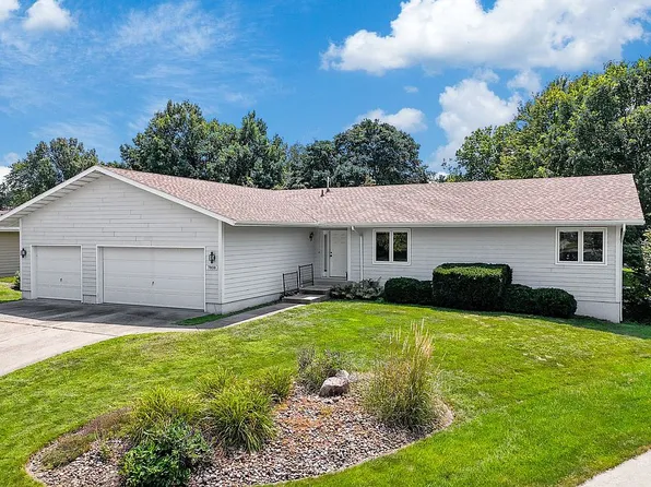 7808 Sharon Dr, Urbandale, IA 50322