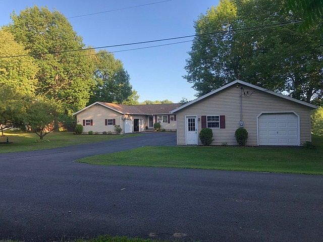 1st image of 35 Shallow River Ln
