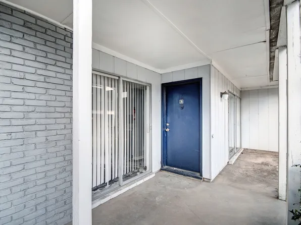 225 W McDowell Rd, Jackson, MS