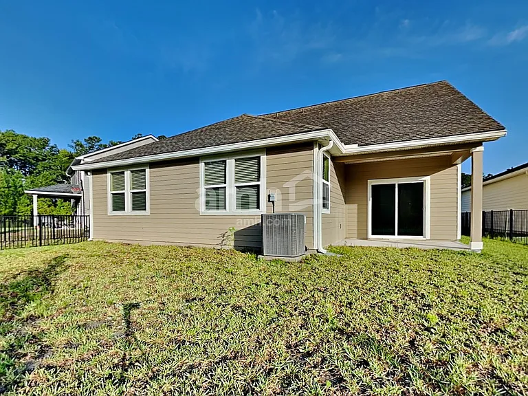 11520 World Woods Ct — Photo 32