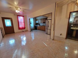 848 McDonald Ave #3, Brooklyn, NY 11218
