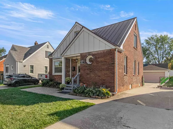 817 Lincoln Ave, Lincoln Park, MI 48146