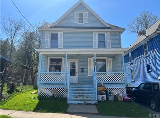 825 Waverly Pl, Utica, NY