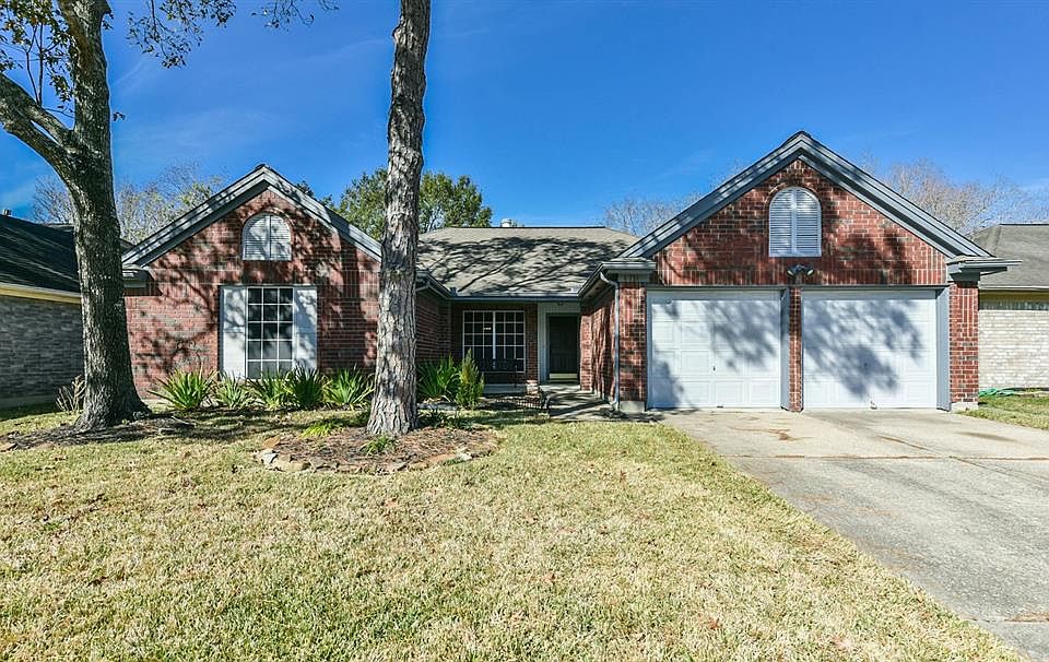 1st image of 4714 Five Knolls Dr