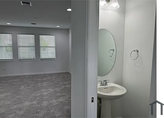 16475 Capilano Ct — Photo 7