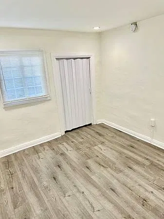 Studio, 285 sqft, $1,400 — Photo 4