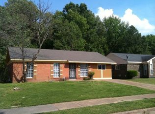 4554 Sugar Creek Rd, Memphis, TN 38118