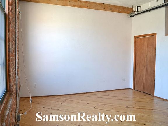 2nd image of 407 Pine St #104
