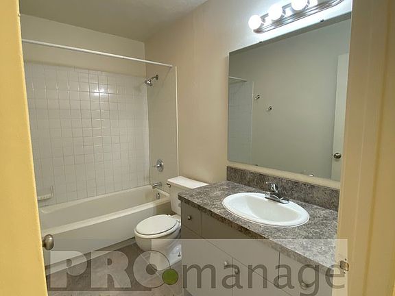 4th image of 2185 Stace St #3