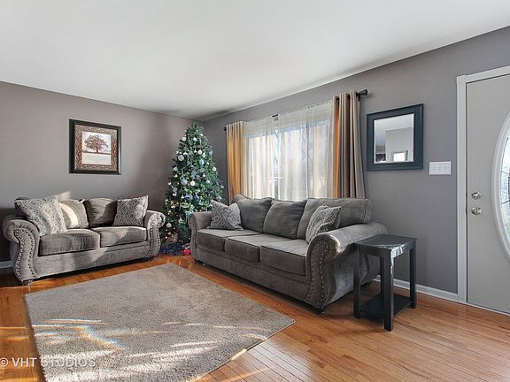 2nd image of 480 Karen Dr