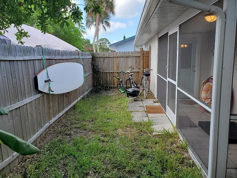 801 Liberty St — Photo 22