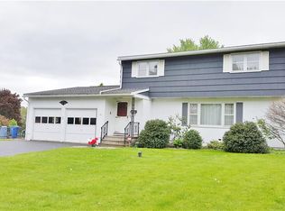 103 Longdon Ln, North Syracuse, NY 13212