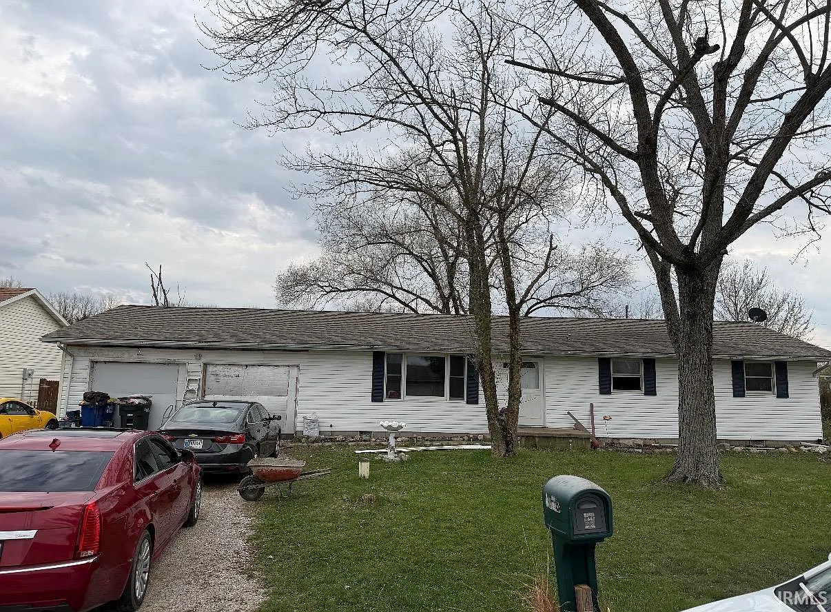 6301 W McArthur Ln photo 1