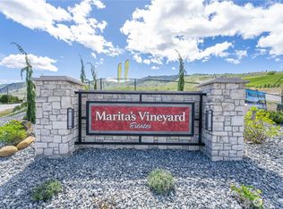 55 Loretta Ln, Chelan, WA 98816