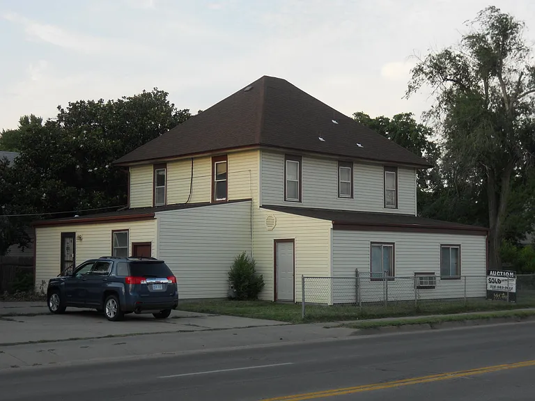 1555 S Wichita St #A — Photo 18