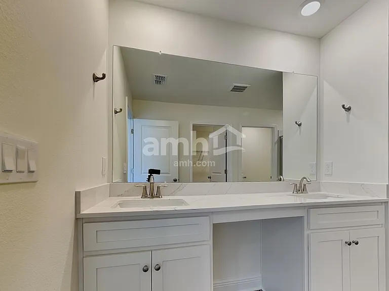 1774 Meadowgrove Ave — Photo 11