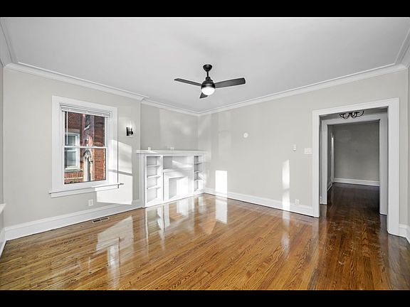 5th image of 10219 S Racine Ave #L