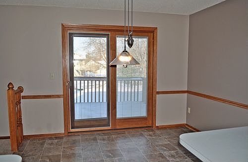 3rd image of 8574 Saratoga Ln