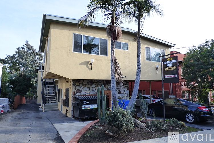 1st image of 1648 Edgecliffe Dr APT 1