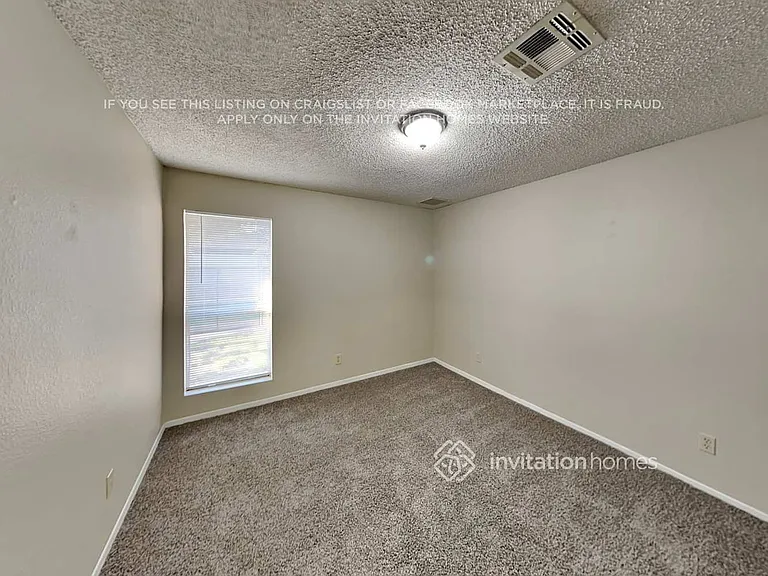 7748 W Cherry Hills Dr — Photo 9