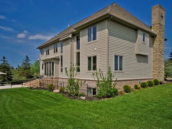 2nd image of 4006 Glacier Lake Ct