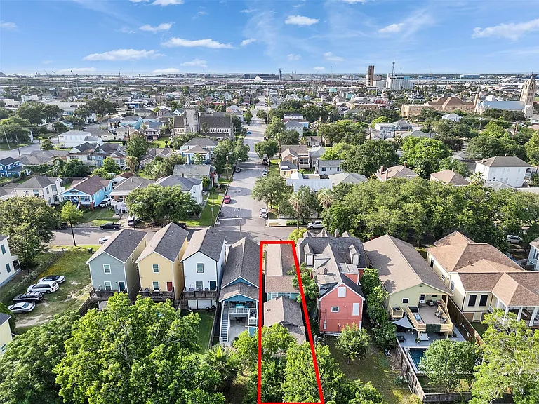 3529 Avenue M — Photo 6