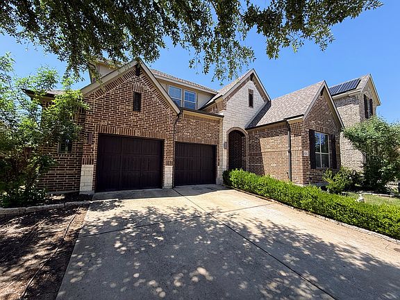2nd image of 4424 Tortuga Ln