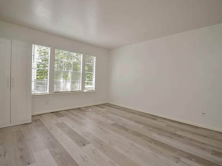 2333 Bering Dr #123 — Photo 14