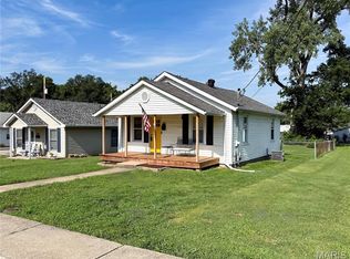 803 Valentine St, Festus, MO 63028