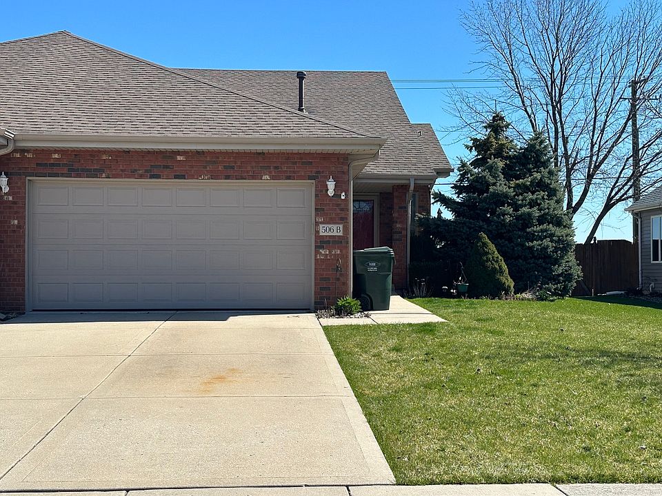 1st image of 506 Flanagan Dr Unit B