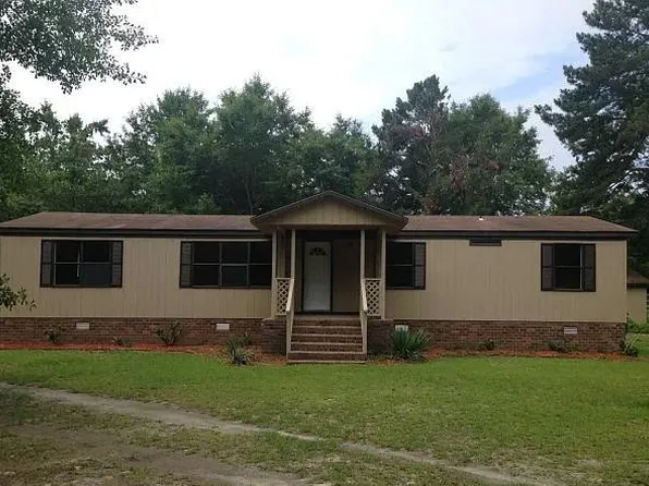 1061 Pine Ridge Rd, Manning, SC 29102