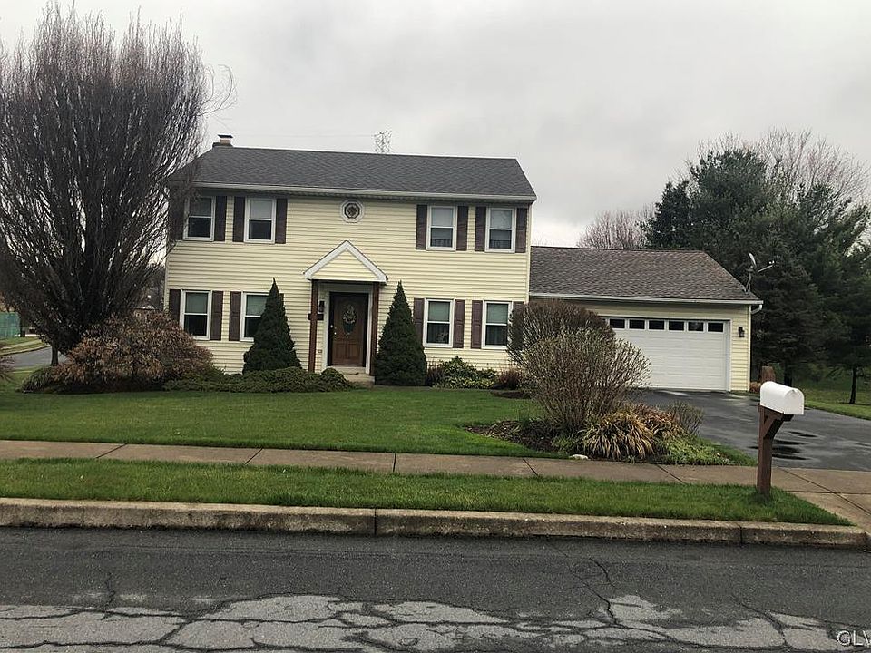 1st image of 2500 Bonnie Ln