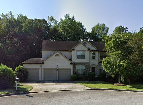 4th image of 711 Pine Grv