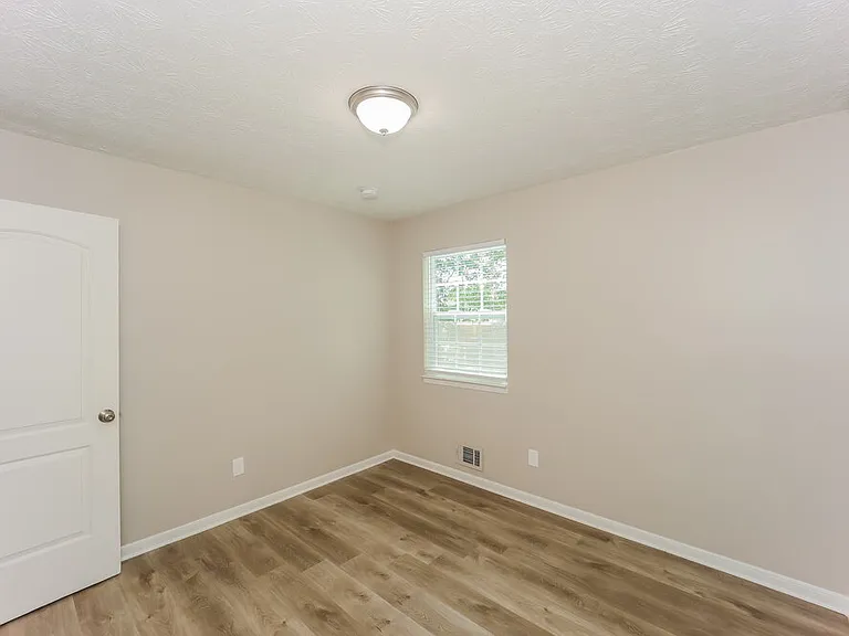 216 Slicky Rock Ct — Photo 15