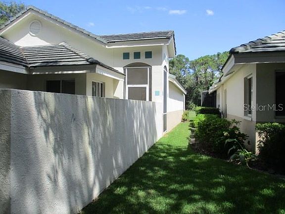 3rd image of 15842 Sanctuary Dr