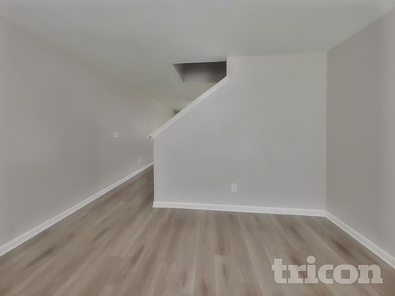 4th image of 203 Marcella Dr