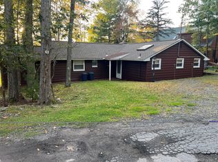16 Gold Point Rd, Rock Hill, NY 12775