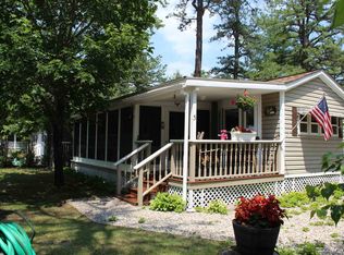 3 Hummingbird Ln W #332, Freedom, NH 03836