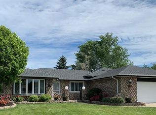 8914 Prestwick Ln, Orland Park, IL