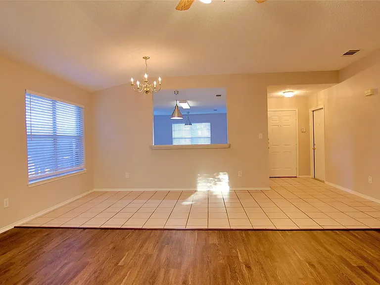 147 Southlake Dr — Photo 7