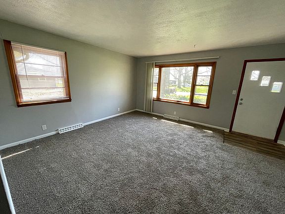 3rd image of 1108 Norma Jean Dr
