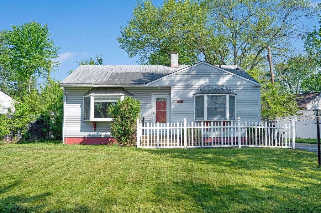 Real estate listing image