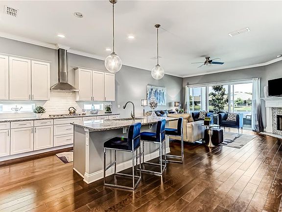 2nd image of 2818 Turtle Shores Dr