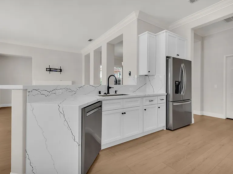 21300 Tarraco — Photo 10