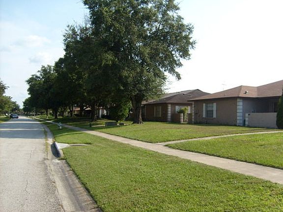 4th image of 1119 Sophie Blvd