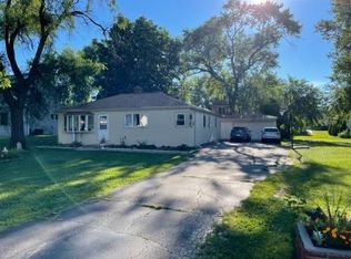 1424 Myrtle Park St, Schaumburg, IL